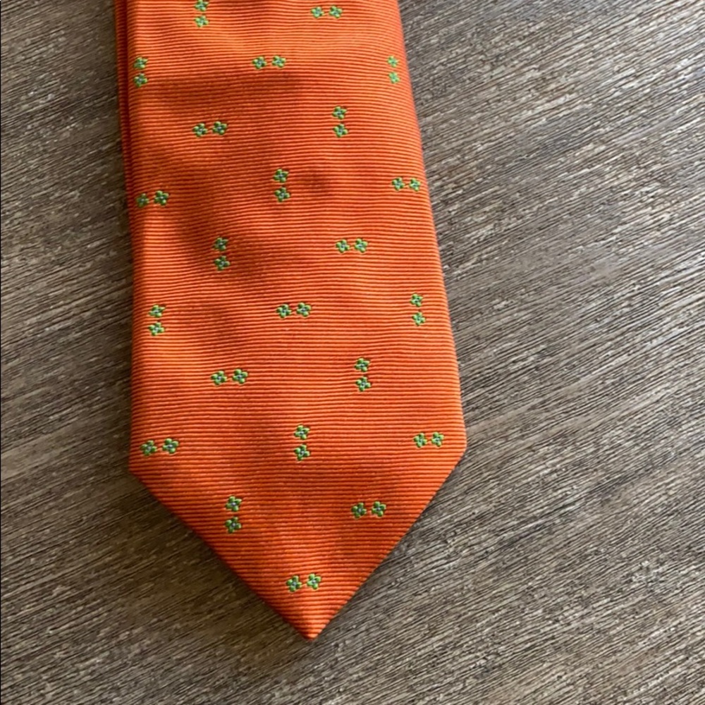 AUTHENTIC Barneys New York silk tie